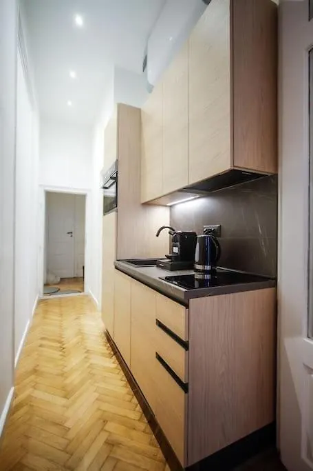 Marina'S Shore Escape Apartment 8 Rijeka